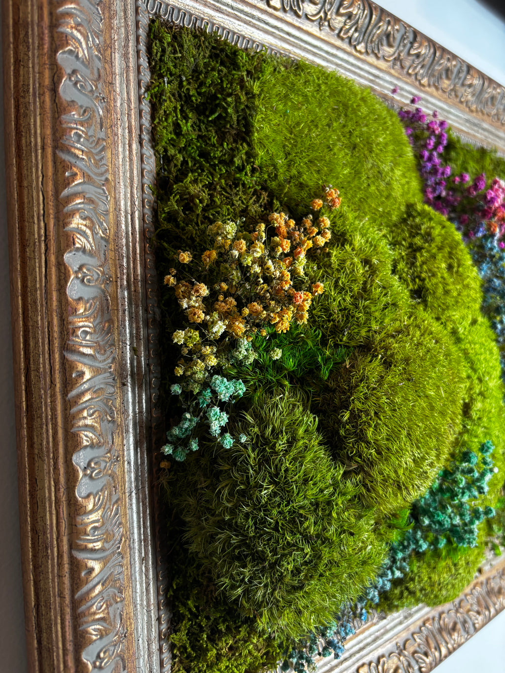 Preserved Moss Wall Art With Colorful Floral Accents – Handcrafted Biophilic Frame | Zero-Maintenance Nature Decor for Home & Office